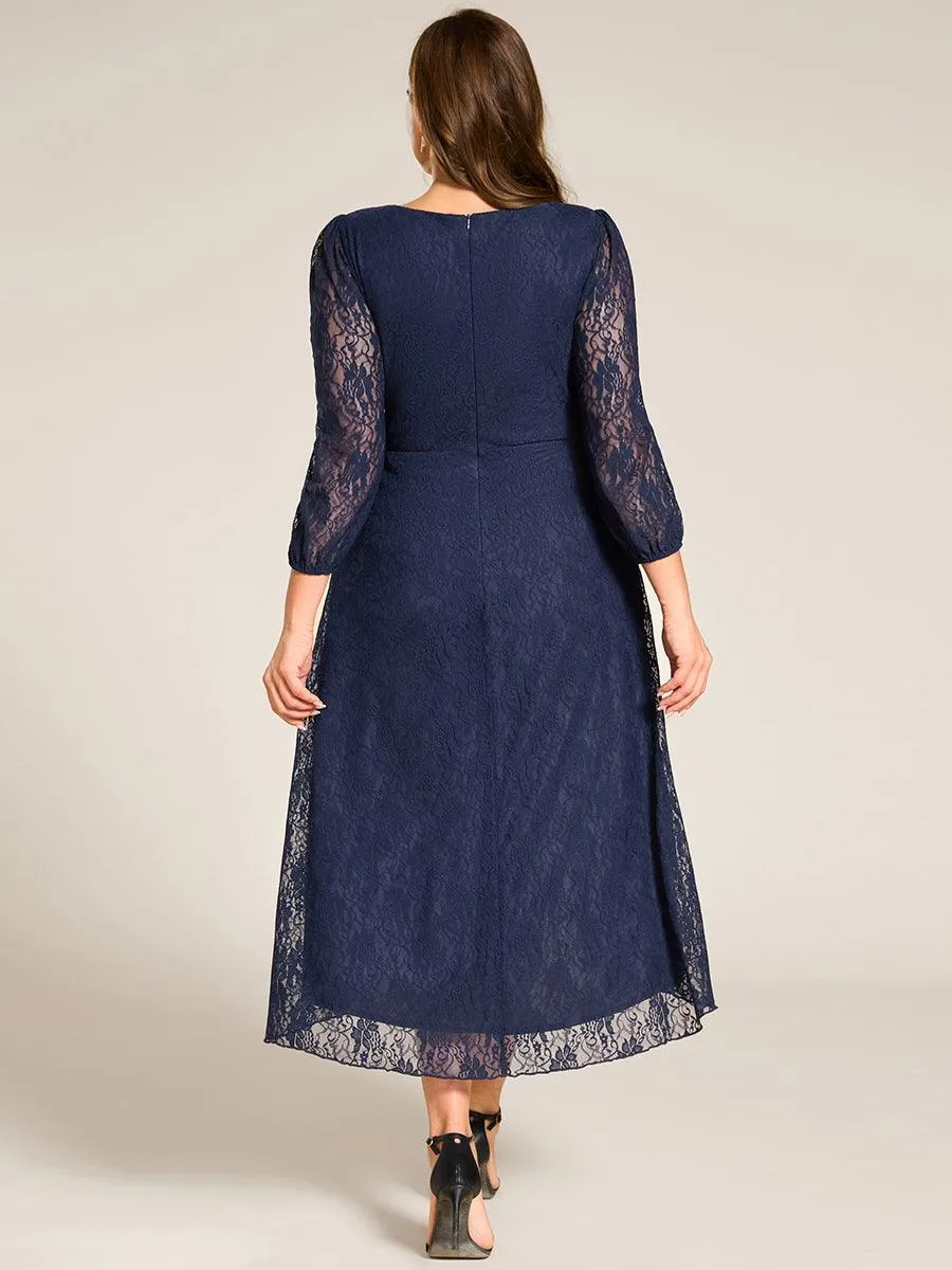 Robe d'invité de mariage à manches longues et col en V en dentelle de grande taille