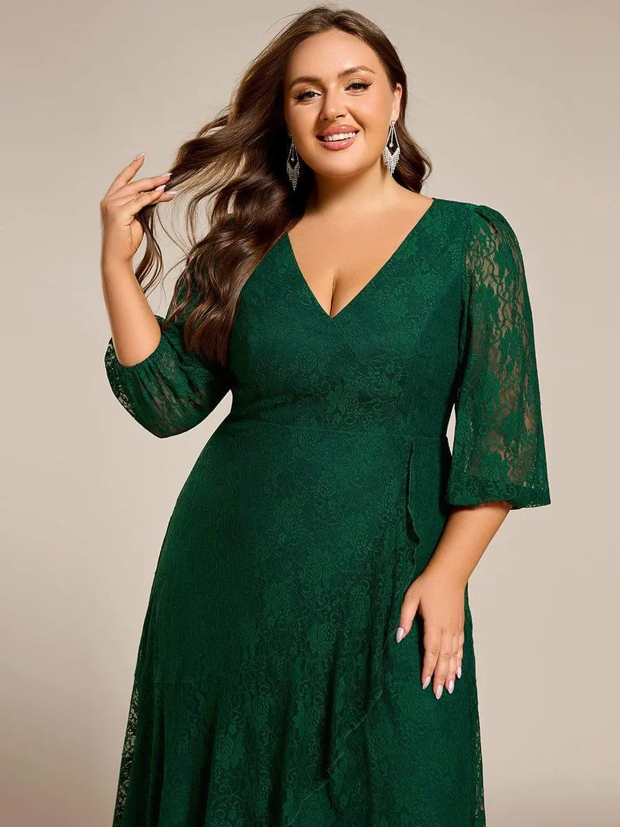 Robe d'invité de mariage à manches longues et col en V en dentelle de grande taille