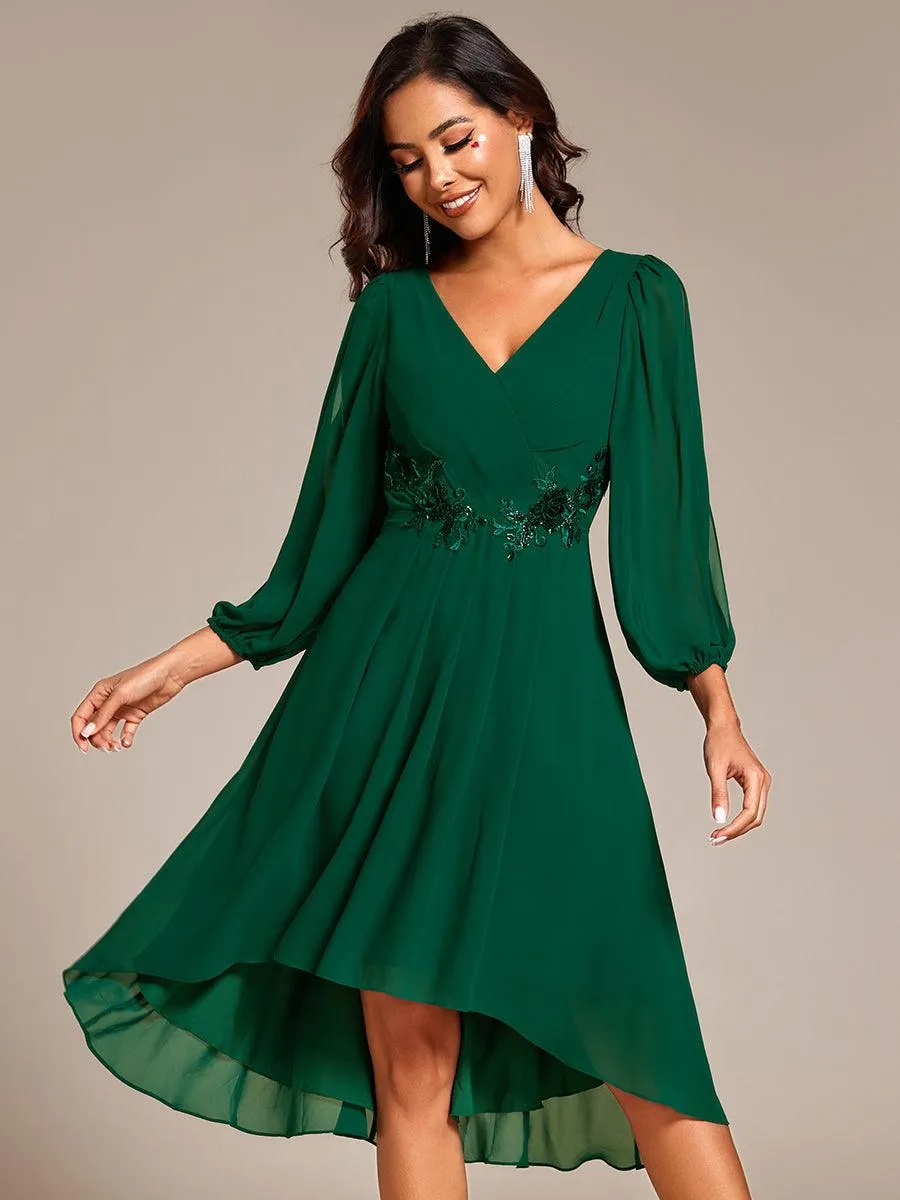 Robe d'invitée de mariage en mousseline de soie à manches longues et taille trapèze