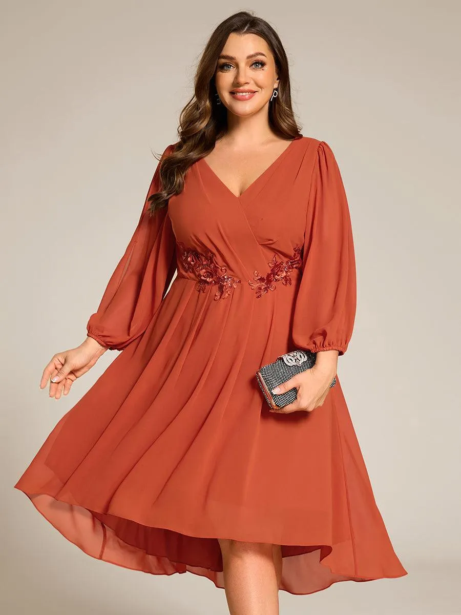 Robe d'invitée de mariage en mousseline de soie à manches longues et taille trapèze