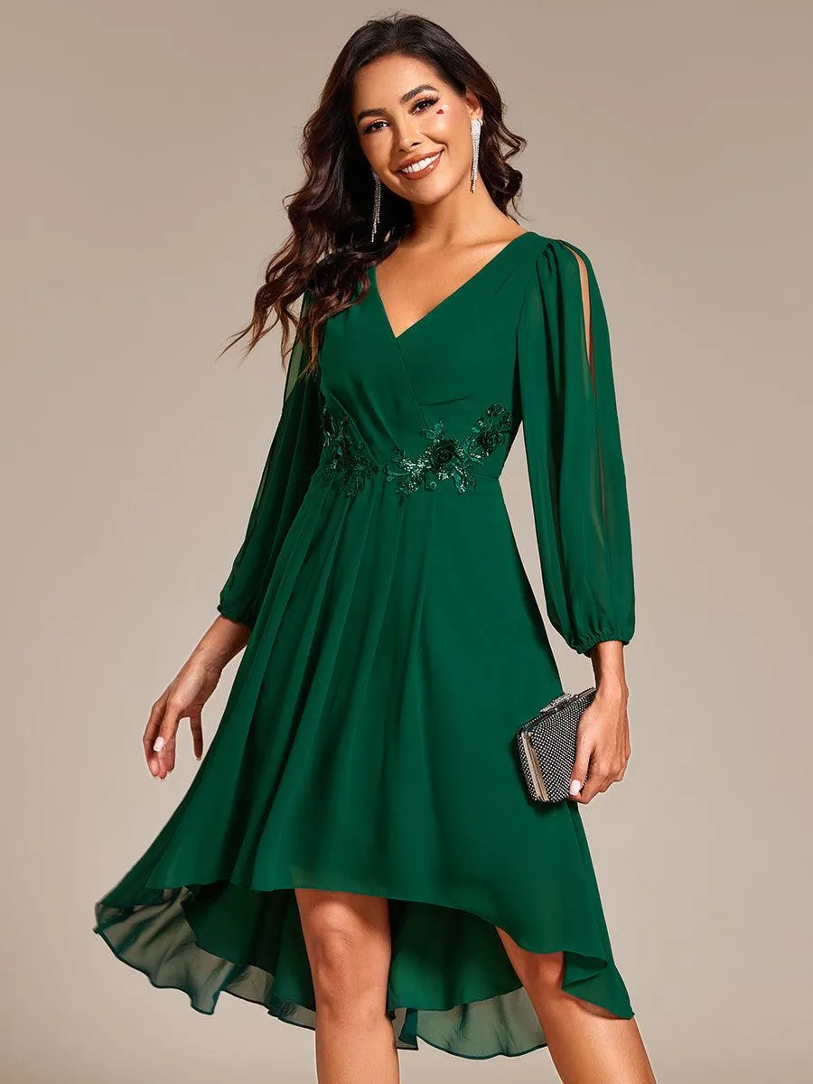 Robe d'invitée de mariage en mousseline de soie à manches longues et taille trapèze
