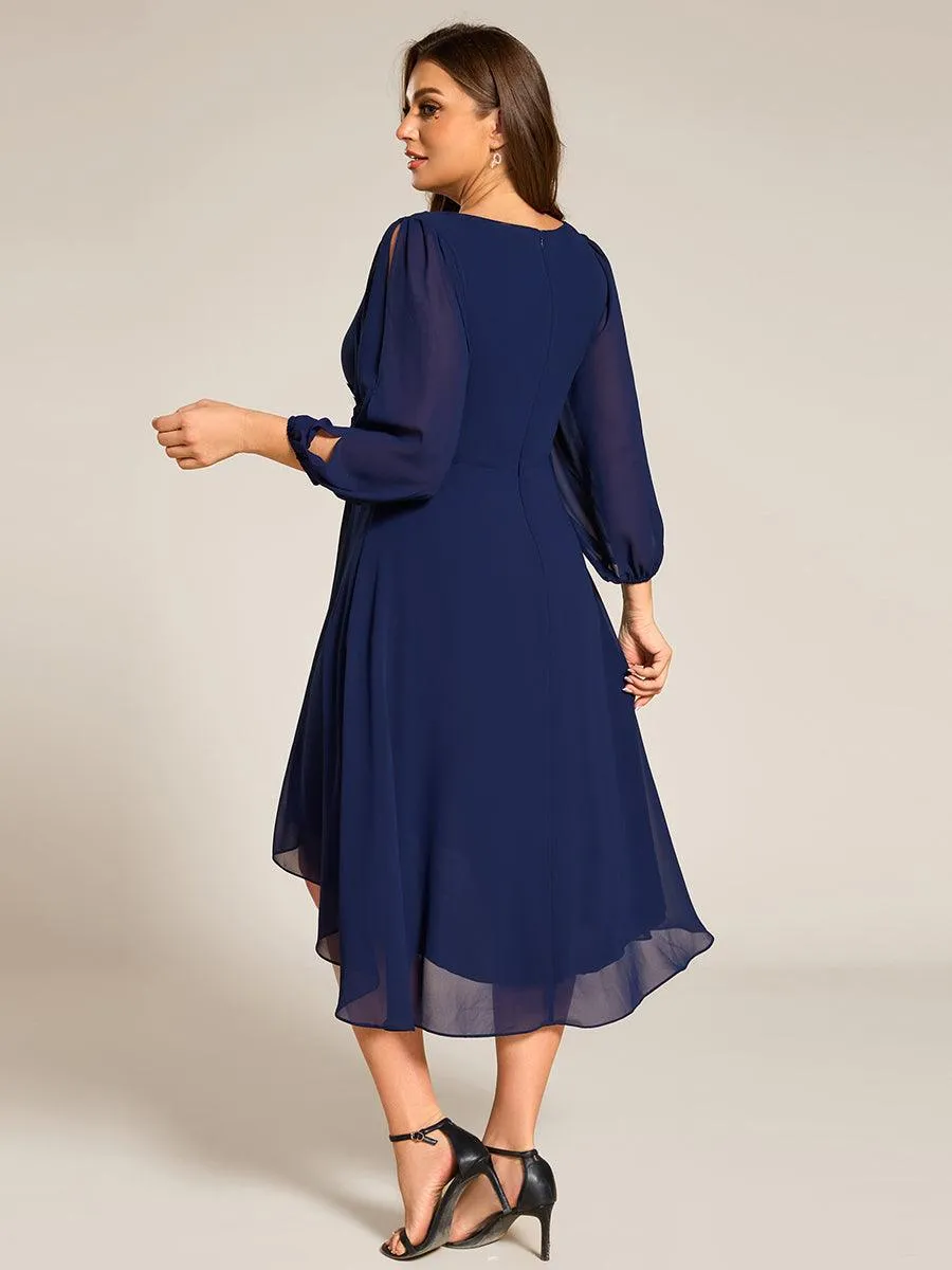 Robe d'invitée de mariage en mousseline de soie à manches longues et taille trapèze