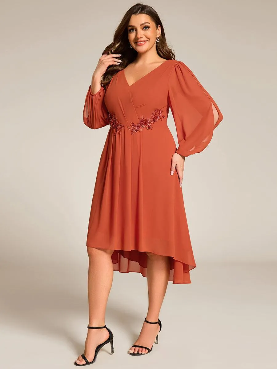 Robe d'invitée de mariage en mousseline de soie à manches longues et taille trapèze
