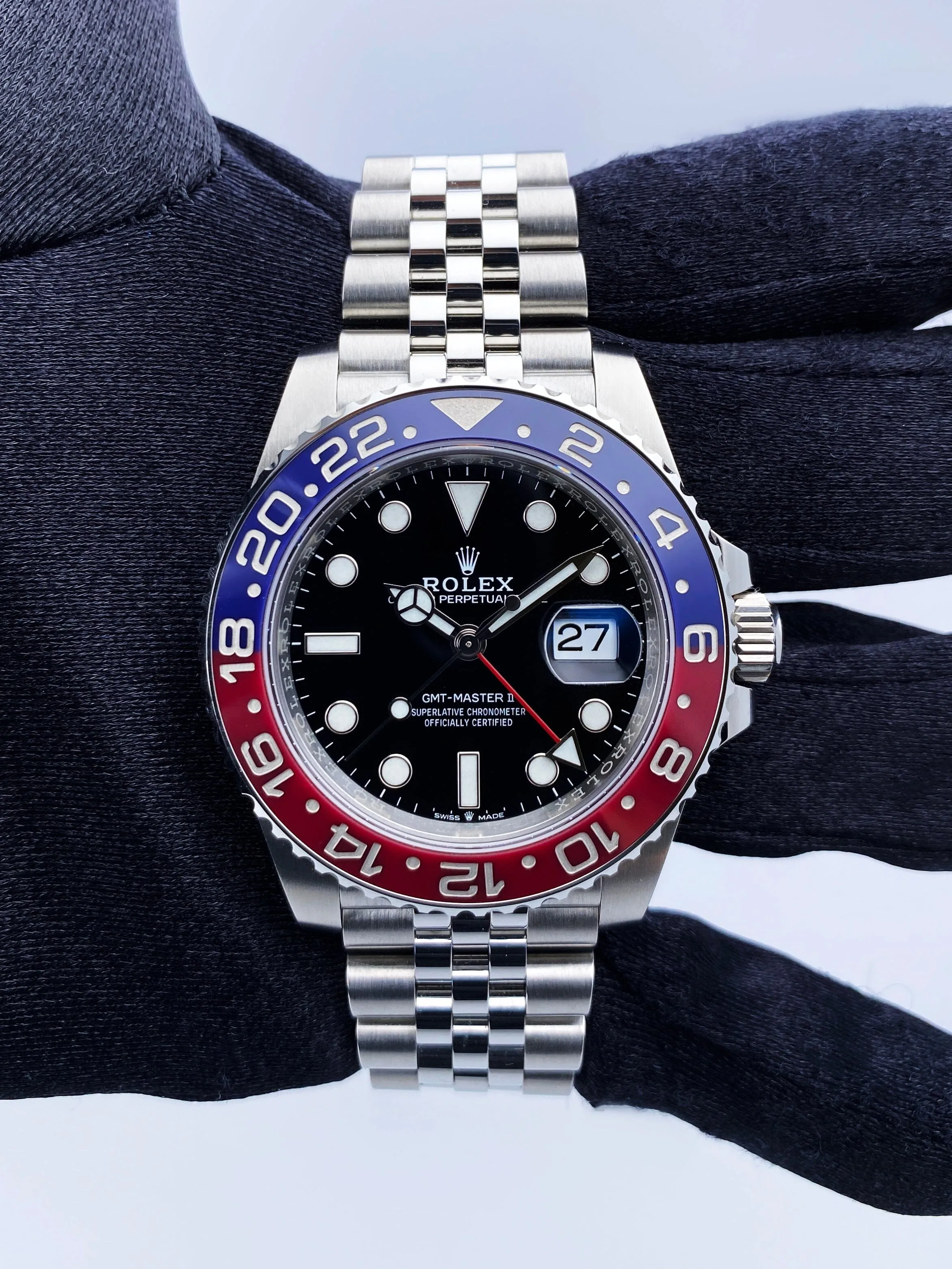 Rolex GMT-Master II 126710BLRO "Pepsi" Mens Watch Box Papers