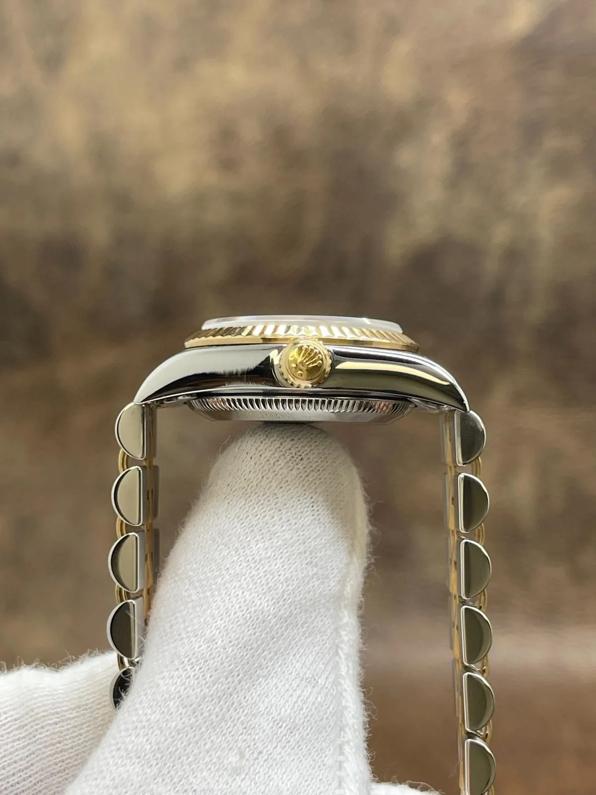 Rolex Oyster Perpetual 24mm 76193 Silver Dial Automatic Women's Watch
