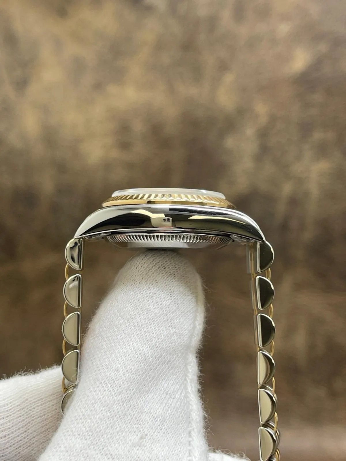 Rolex Oyster Perpetual 24mm 76193 Silver Dial Automatic Women's Watch