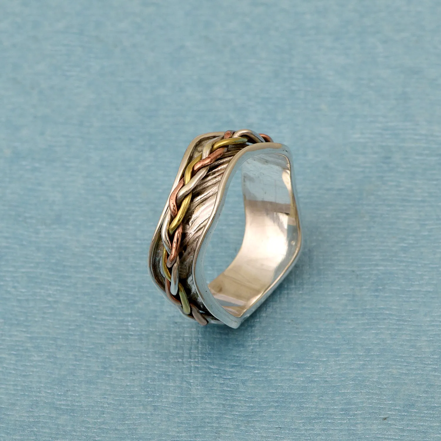 Rope Band Multi Color Engraved Spinner Ring
