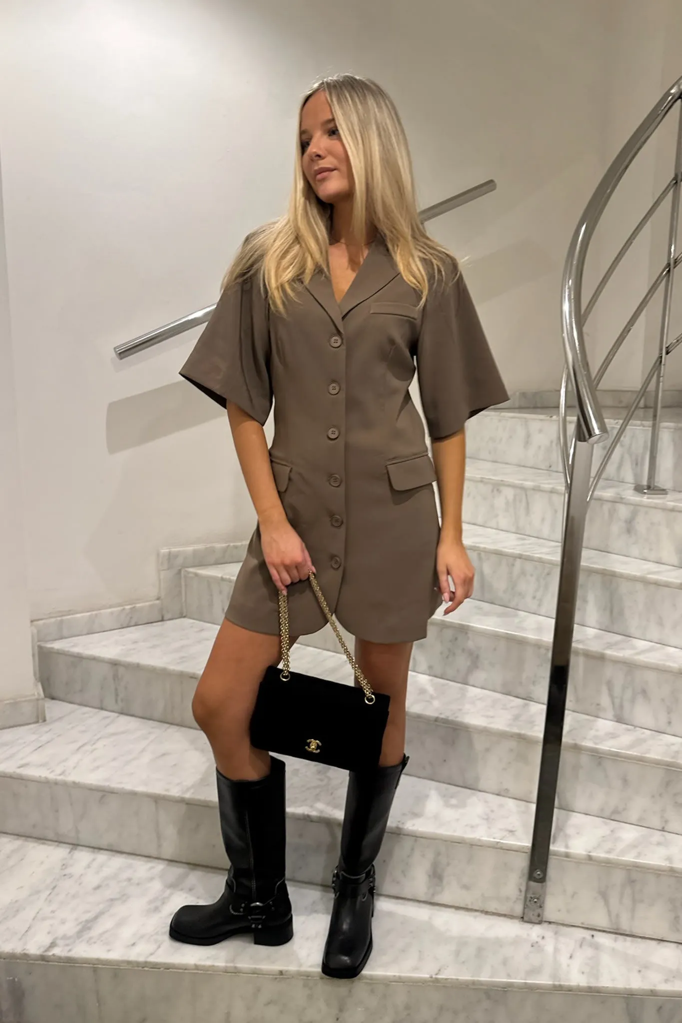 SelmaIC Blazer Kjole - Mørk Beige