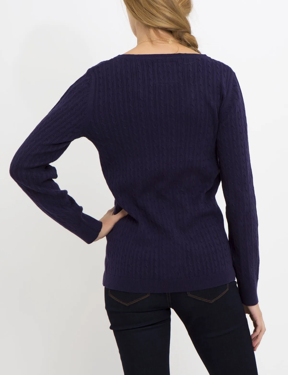 SOLID CABLE V-NECK SWEATER