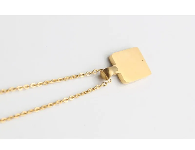 Square Natural Shell Initial Letters Pendant Chain Necklace 18K Golden Jewelry