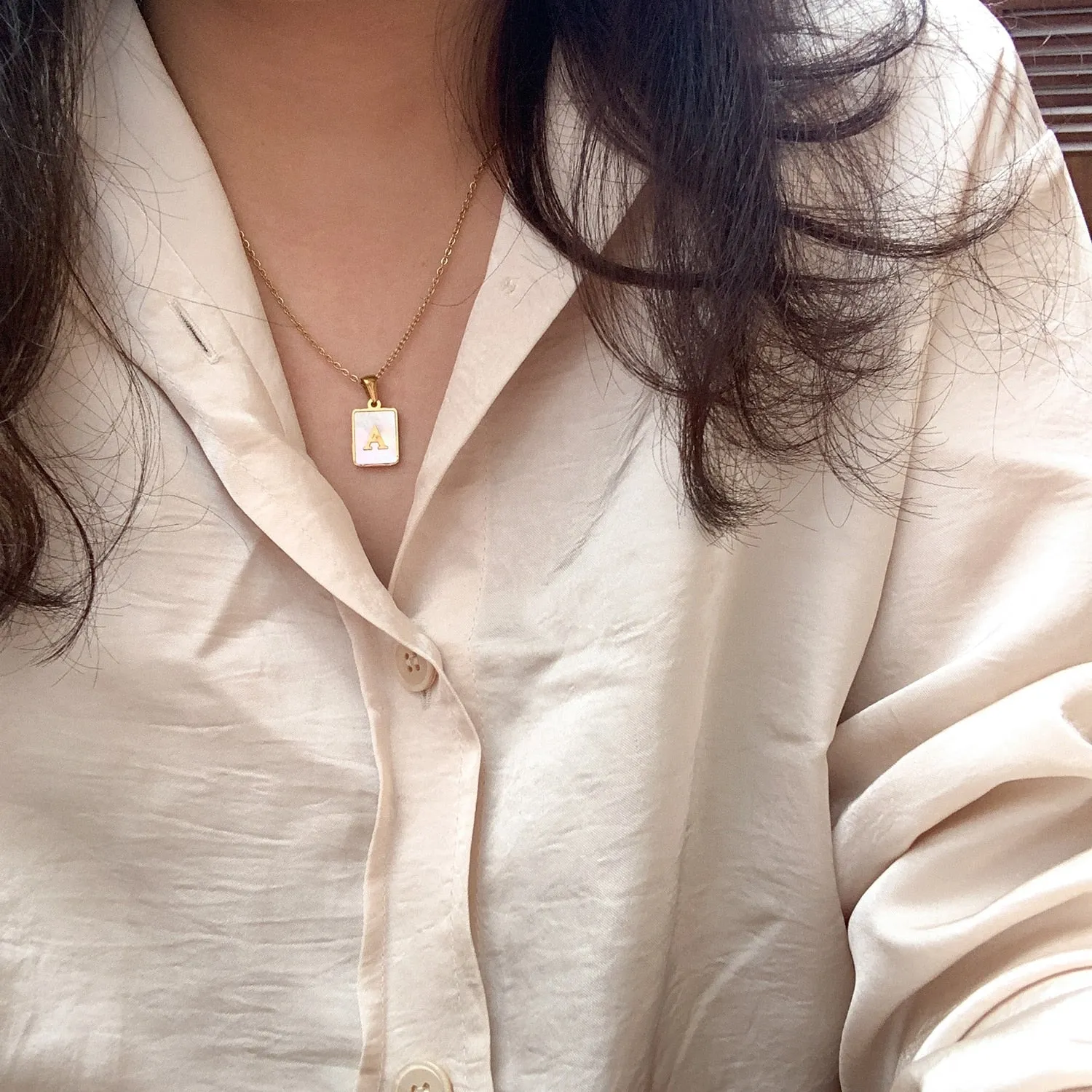 Square Natural Shell Initial Letters Pendant Chain Necklace 18K Golden Jewelry