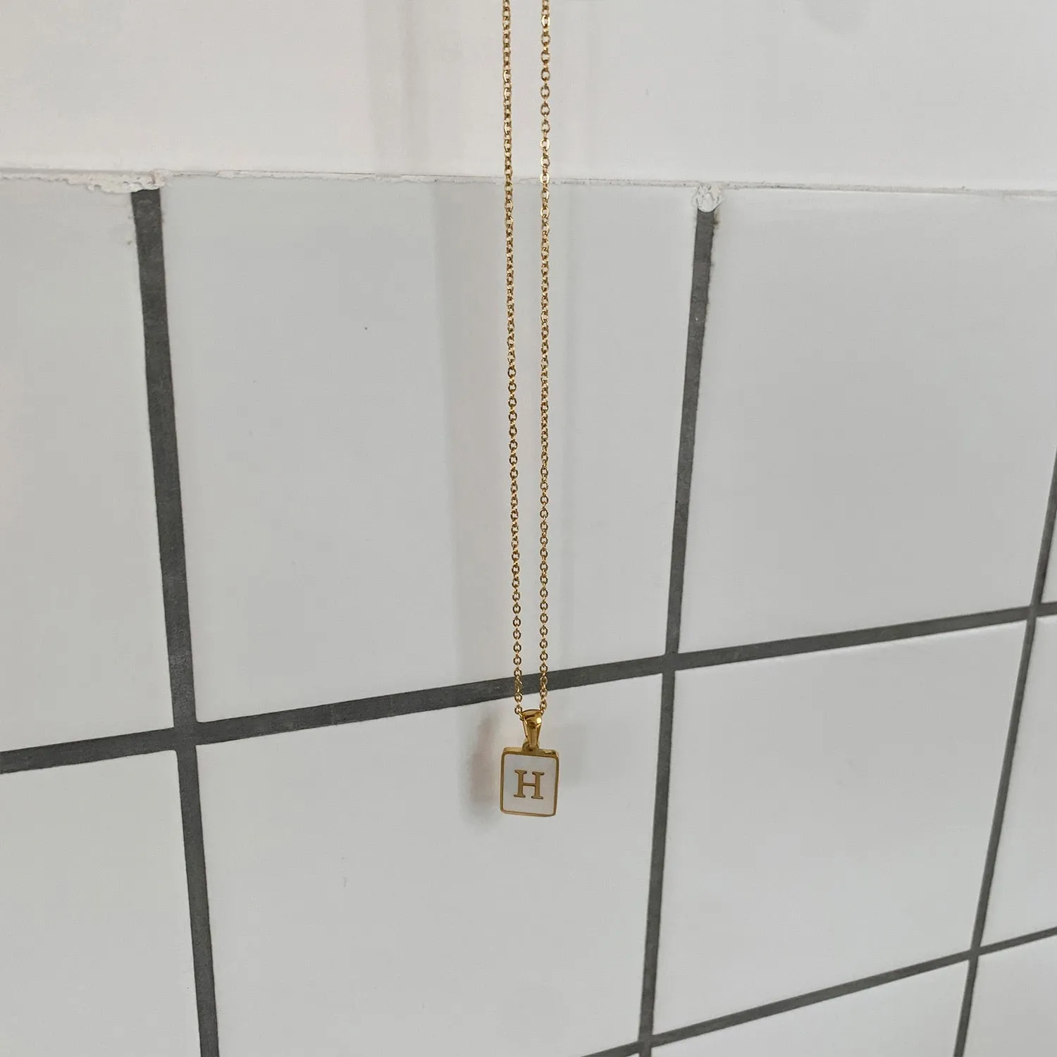 Square Natural Shell Initial Letters Pendant Chain Necklace 18K Golden Jewelry