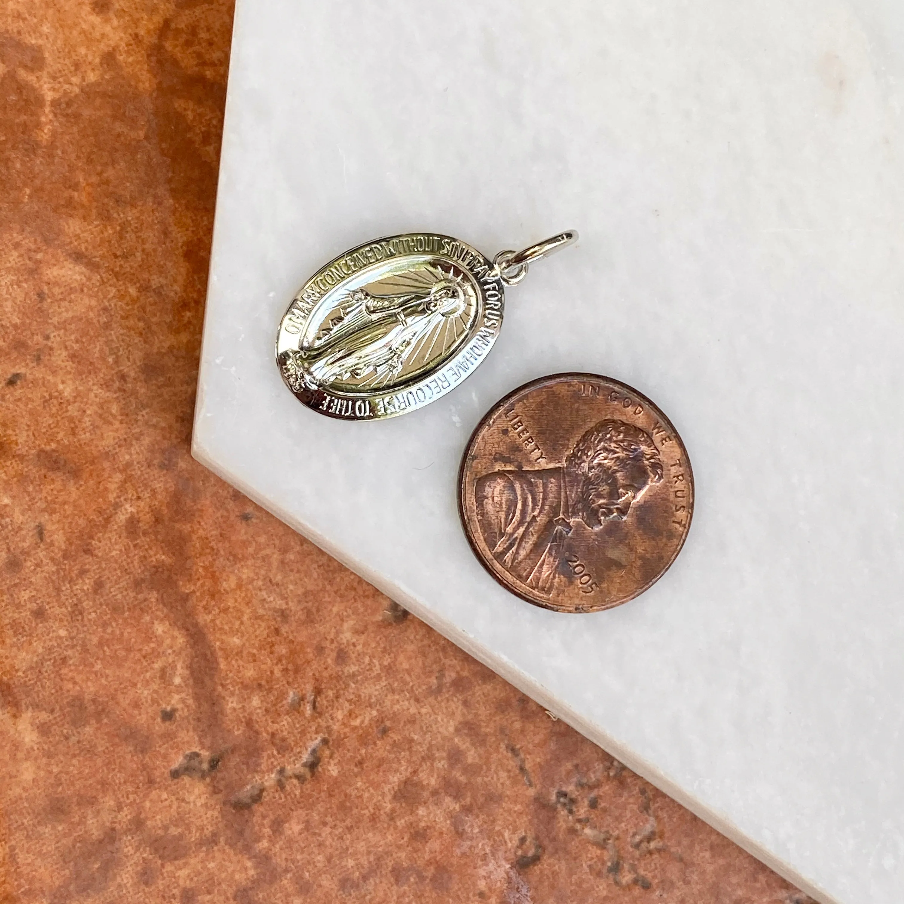 Sterling Silver Polished Oval Miraculous Medal Pendant 25mm