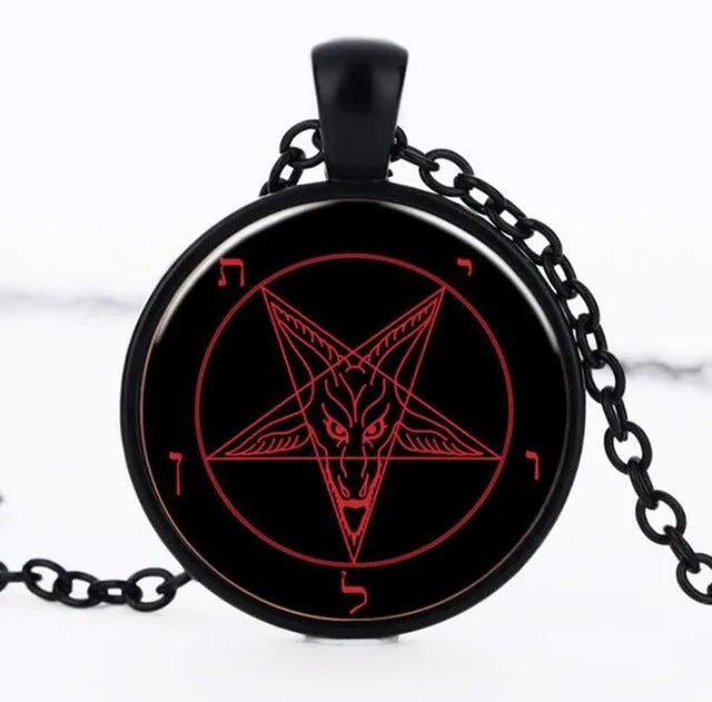 SUTEYI Vintage Bronze Pentagram Necklace Red Goat Head Glass Dome Pendant Baphomet Necklaces For Mens Satanism Gothic Jewelry