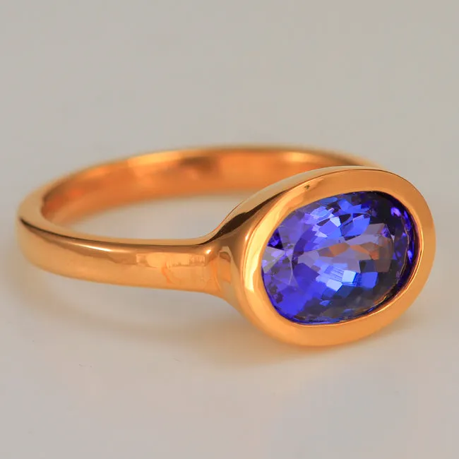 Tanzanite Ring in 22kt. Gold Heavy Bezel