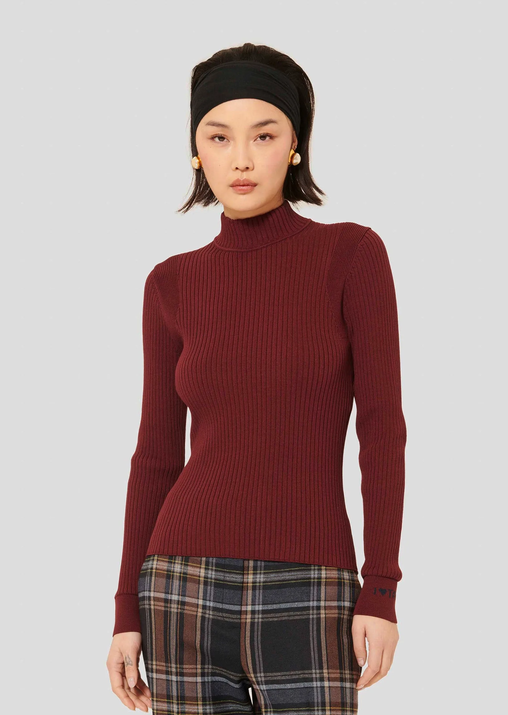 Tara Jarmon Prudie Burgundy Ribbed Sweater