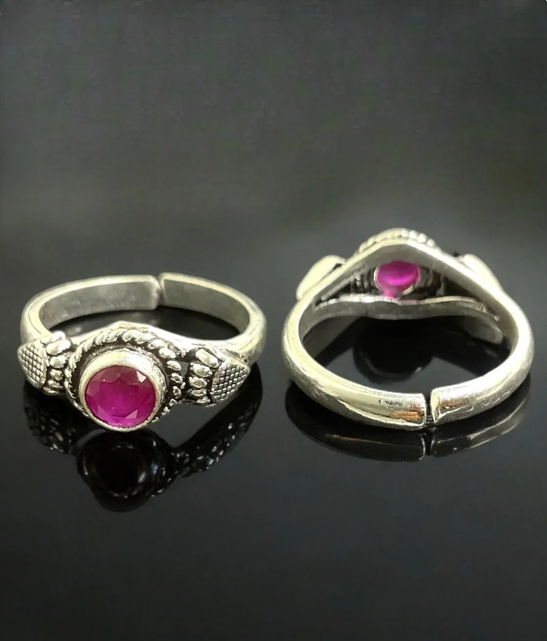 The Saranga Silver Gemstone Toe-Rings