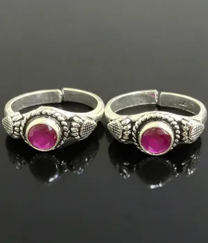 The Saranga Silver Gemstone Toe-Rings