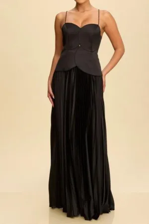 The Tara dress- Black