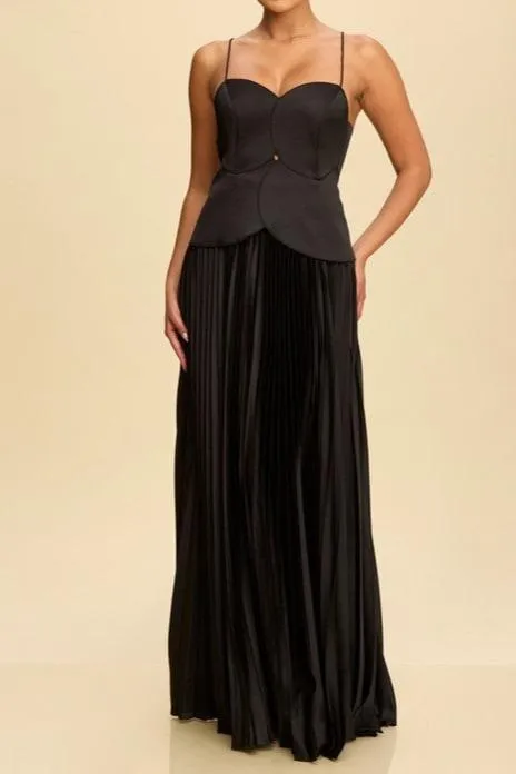 The Tara dress- Black