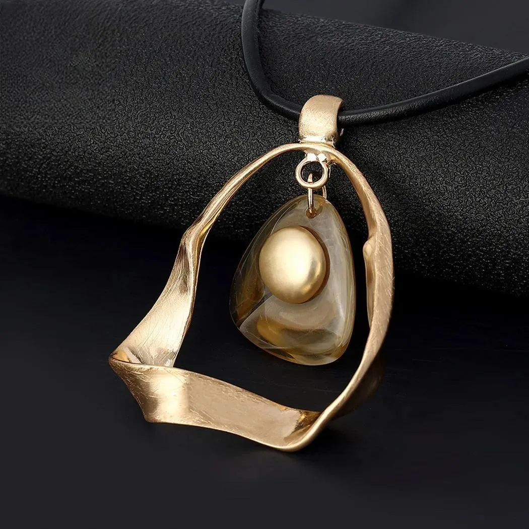 Trend Geometric Resin Necklace New in Long Chains Goth Accessories
