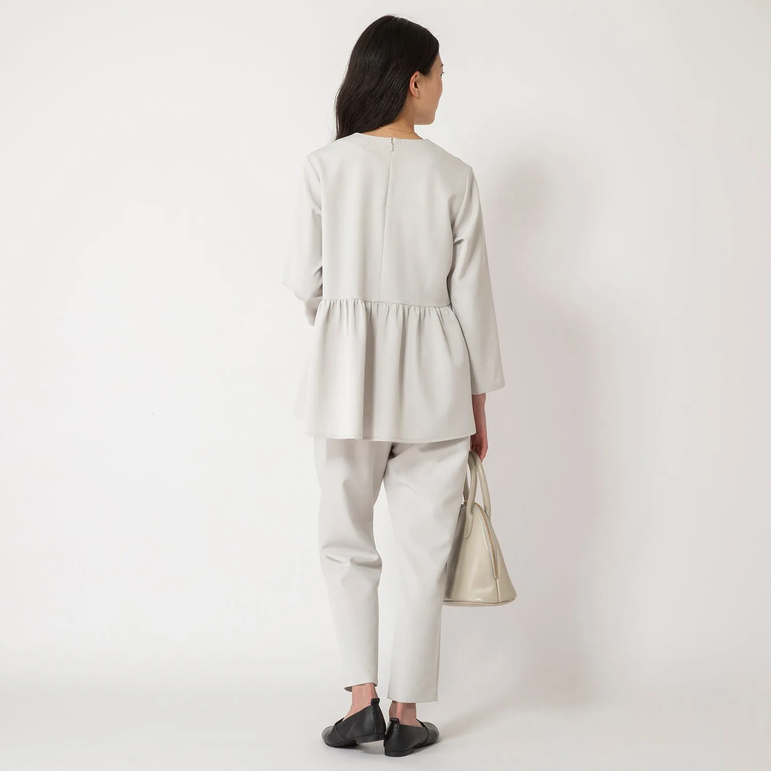 uncinq | アンサンク　Strech Double Cloth Tapered Pants