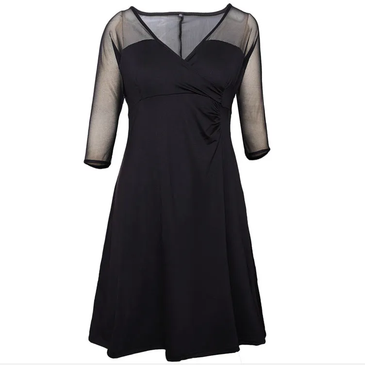 V-neck Short-sleeved Plus Dress