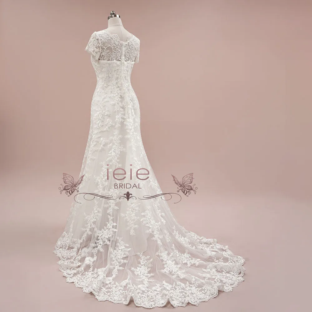 Vintage Lace Wedding Dress with Short Sleeves | CATANIA
