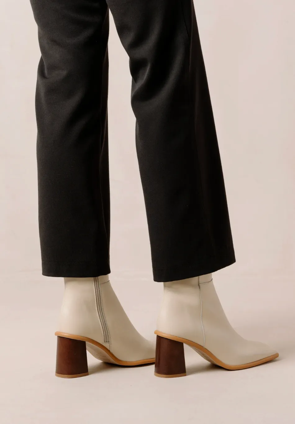 West Vintage Beige/Cream