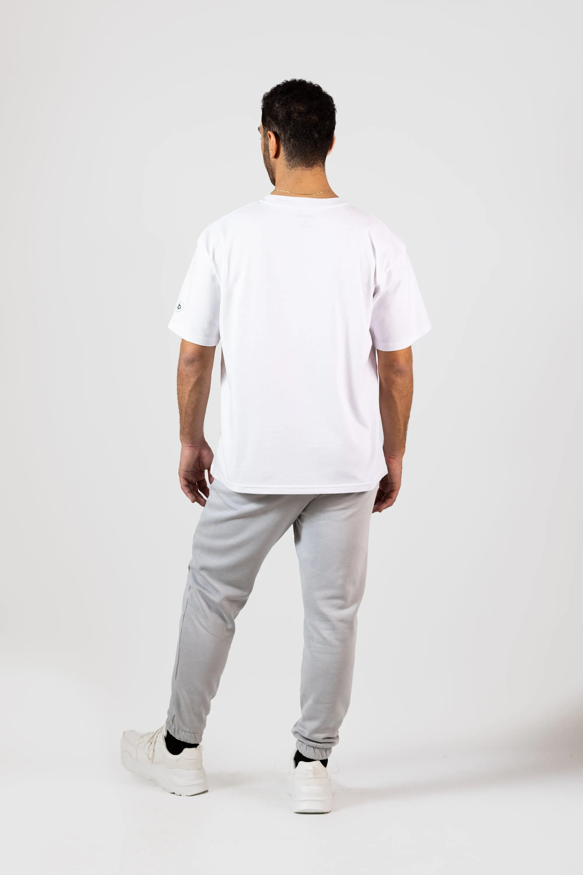 White Side Hobb حب T-shirt