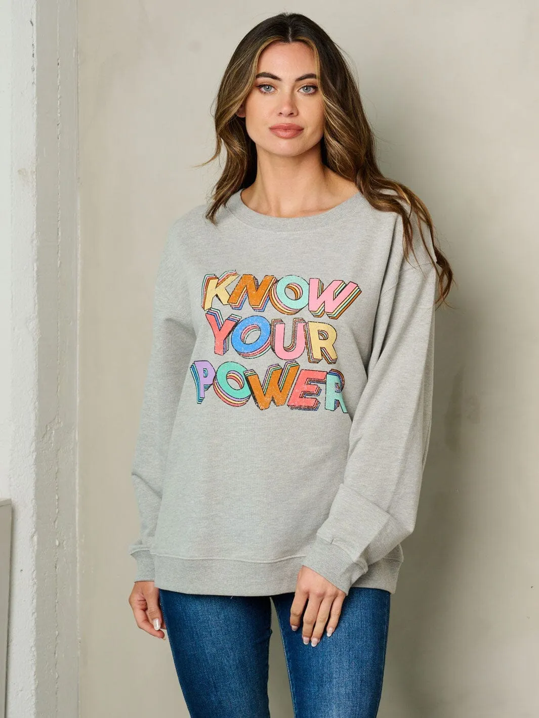 WOMEN'S LONG SLEEVE GRAPHIC PULLOVER SWEATER