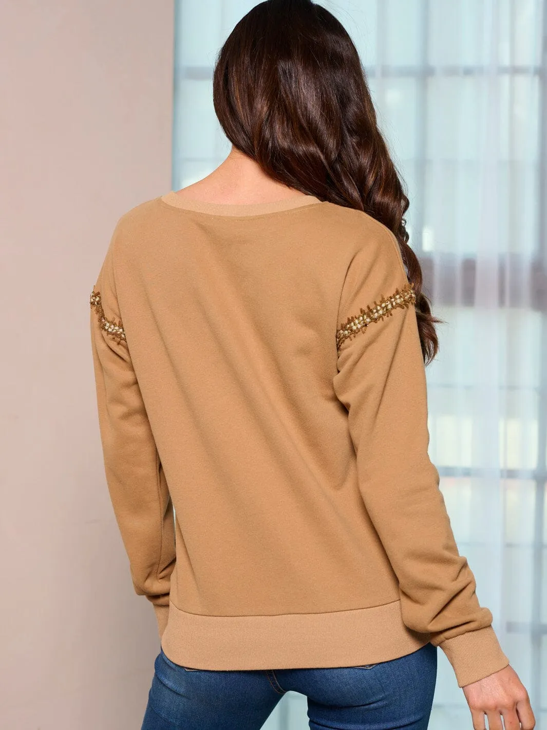 WOMEN'S LONG SLEEVE PULLOVER SWEATER