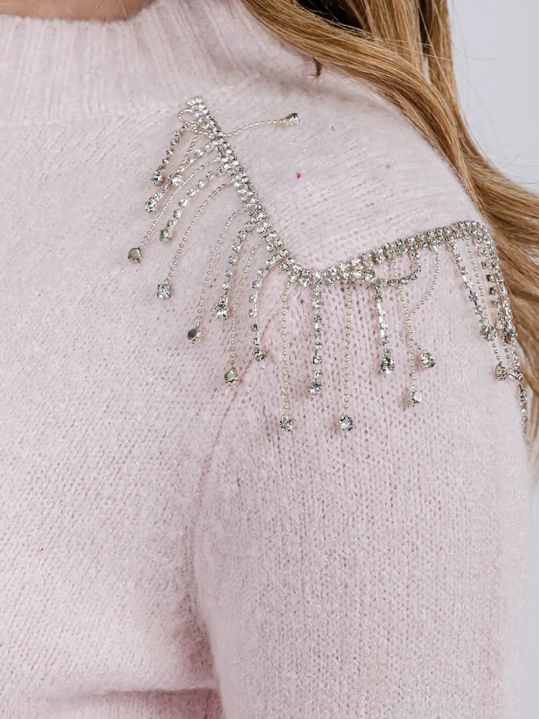 WOMEN'S LONG SLEEVE STUDS FRINGE FUZZY PULLOVER SWEATER