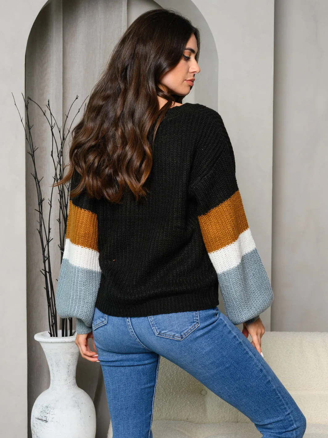 WOMEN'S LONG SLEEVE V-NECK COLORBLOCK PULLOVER SWEATER