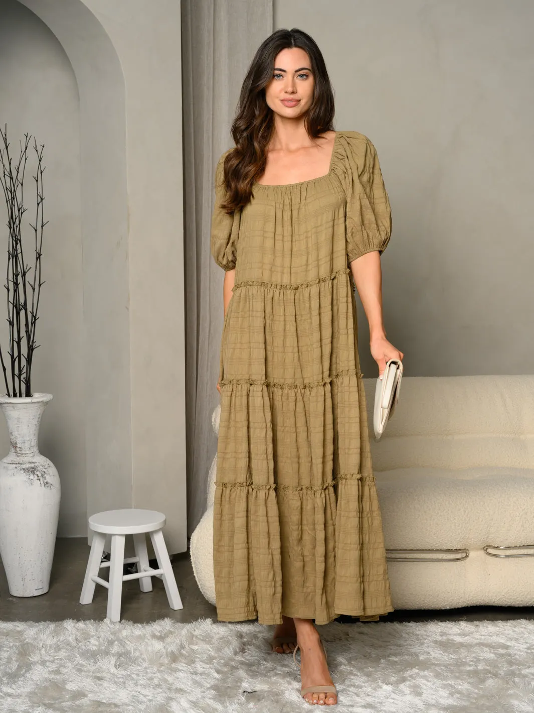 WOMEN'S PUFF SLEEVE MULTI TIERED MAXI DRESS