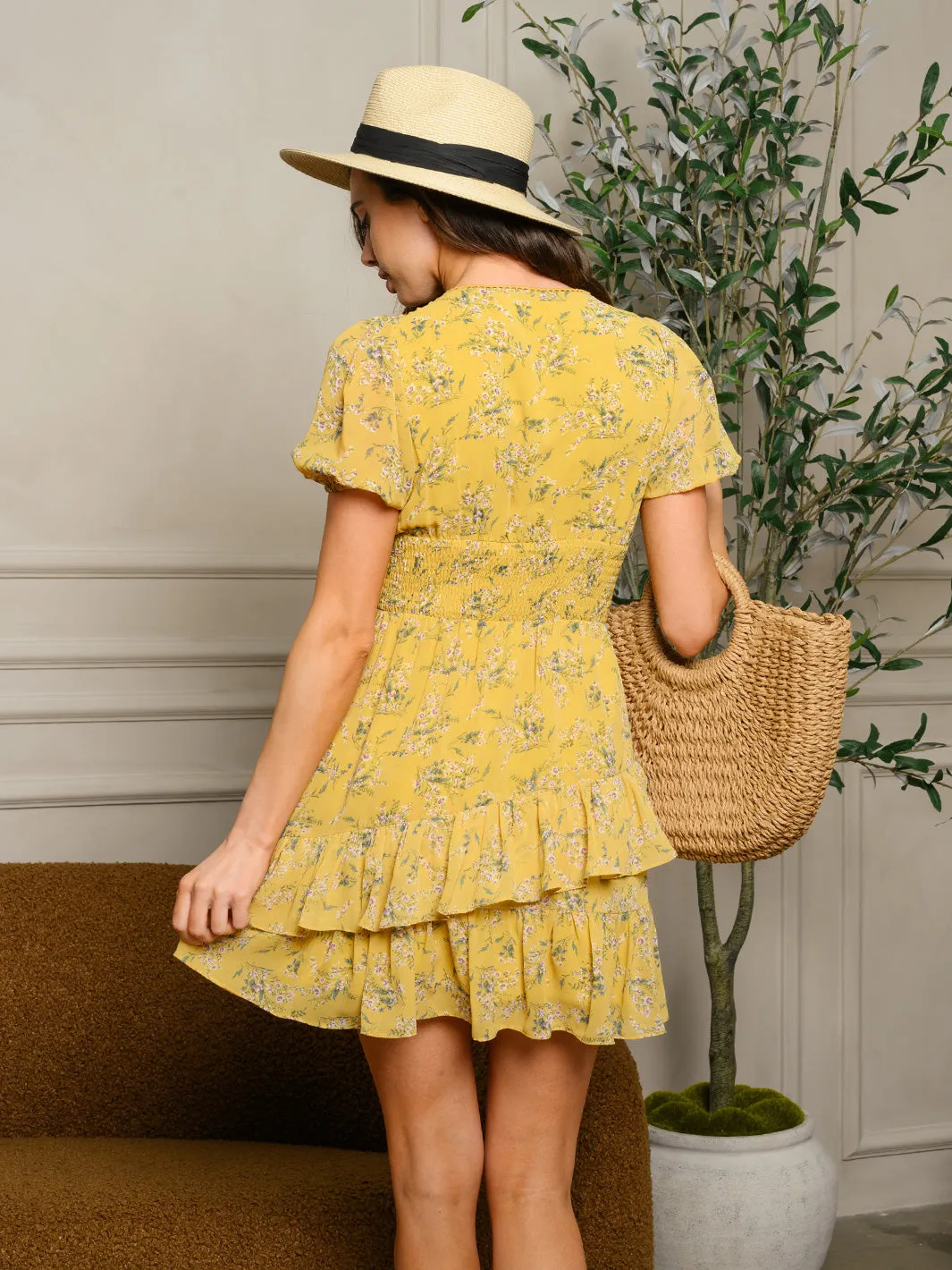 WOMEN'S V-NECK SHORT SLEEVE DITSY FLORAL MINI DRESS