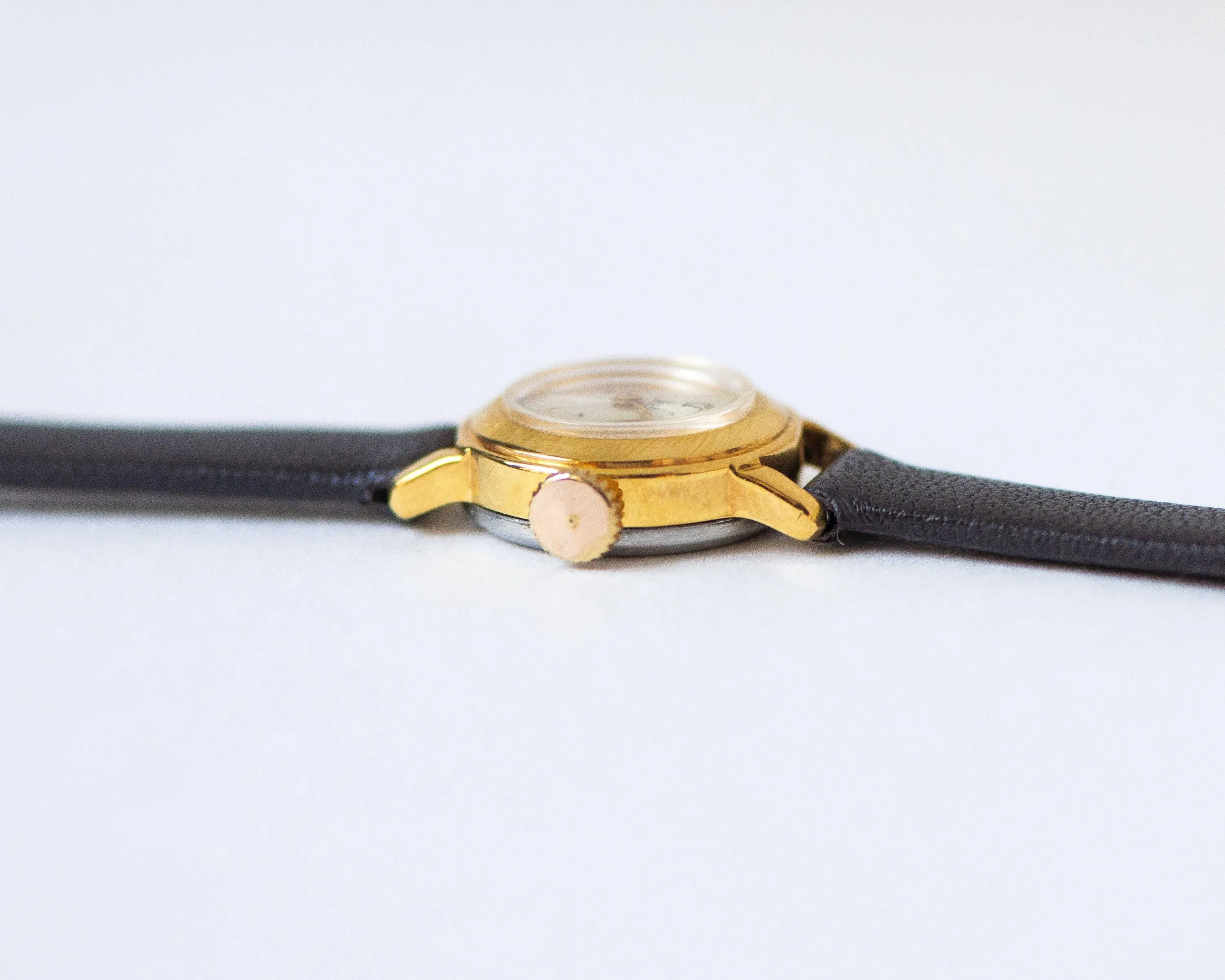 Women's watch smallest ever Ray, delicate round lady watch gold plated, limited edition tiny girl watch classic, new premium leather strap