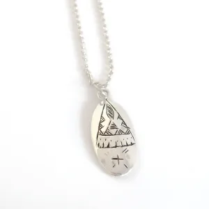 Ziri Pendant Necklace