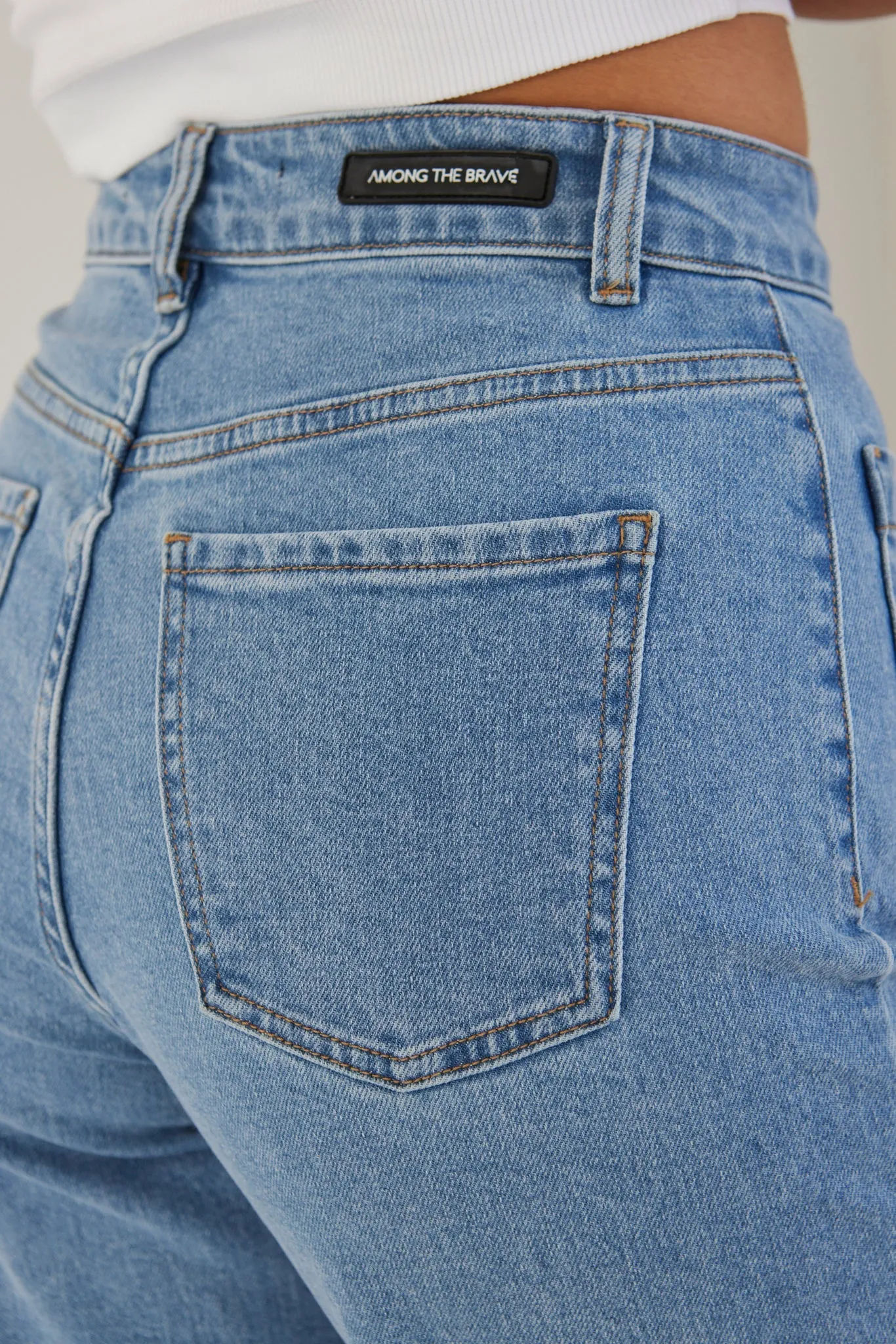 Zoey Wide Leg Pocket Jean - Light Blue